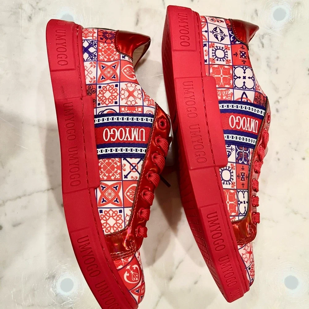 UMYOGO Men's Fashion Athletic shoes. - Picture 3 of 12